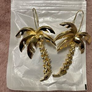 New Fashion Gold Palm Tree Earrings